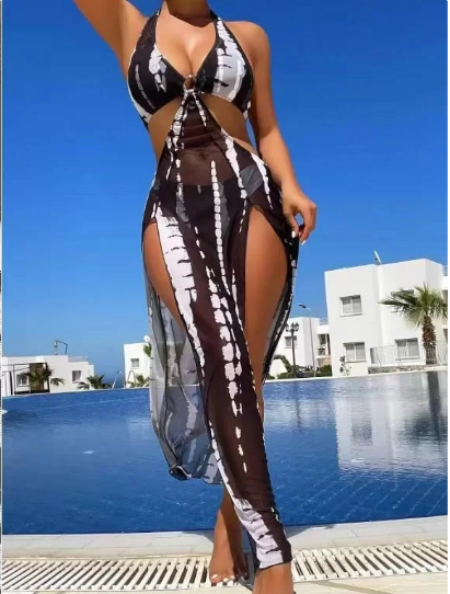 🔥While Supplies Last 40% OFF!🎉 Striped Two-Piece Swimsuit with Tie Neck and Ring Details