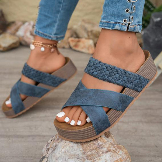 🔥While Supplies Last 40% OFF!🎉 Women's Criss-Cross Woven Strap Wedge Sandals