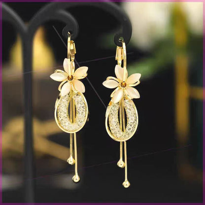 🔥While Supplies Last 40% OFF!🎉 Elegant Flower Tassel Dangle Earrings